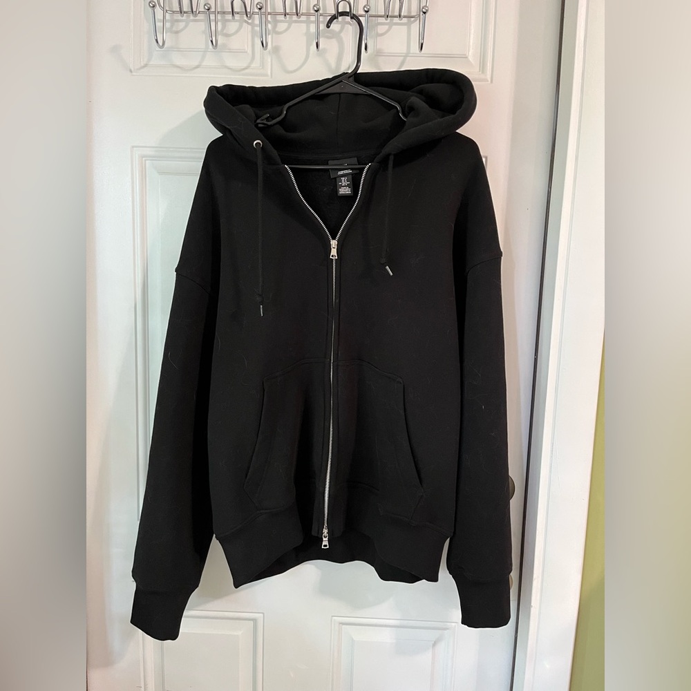 H&M Heavyweight Black Zip-Up Hoodie